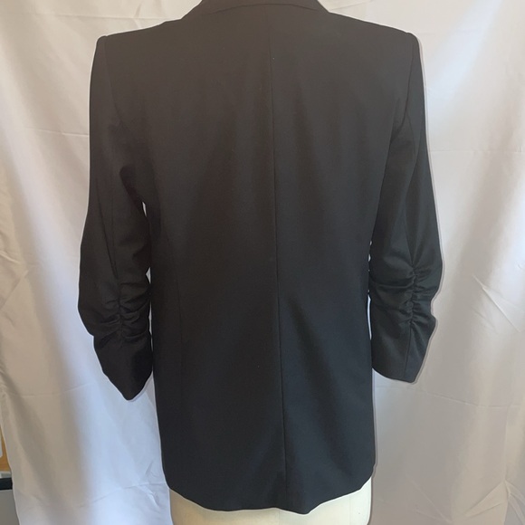 Elizabeth and James black blazer size 6 - Picture 3 of 6